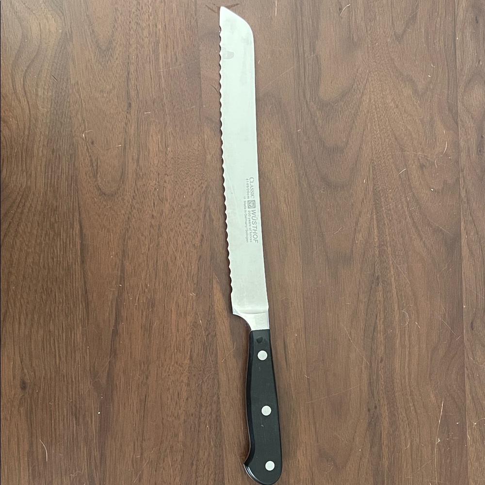 Wusthof Classic - 8” Serrated Knife - Stainless Steel